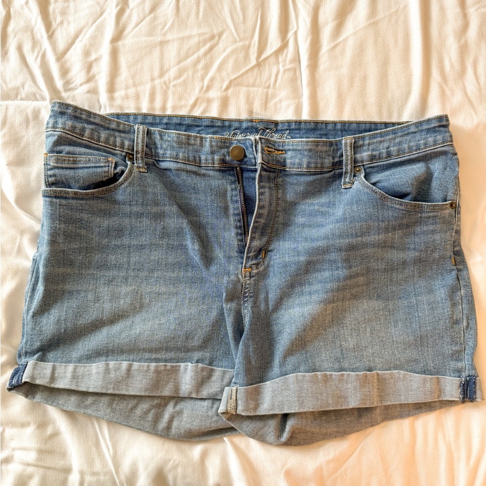 Women’s Stylish Blue Denim Shorts